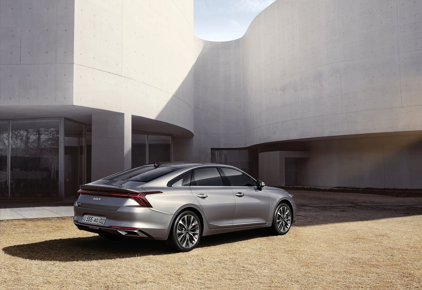 Kia Қазақстанда K8 премиалды бизнес седанын ұсынады